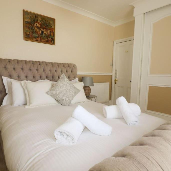 Gorgeous House In Newquay Walking Distance From Fistral Beach Extérieur photo