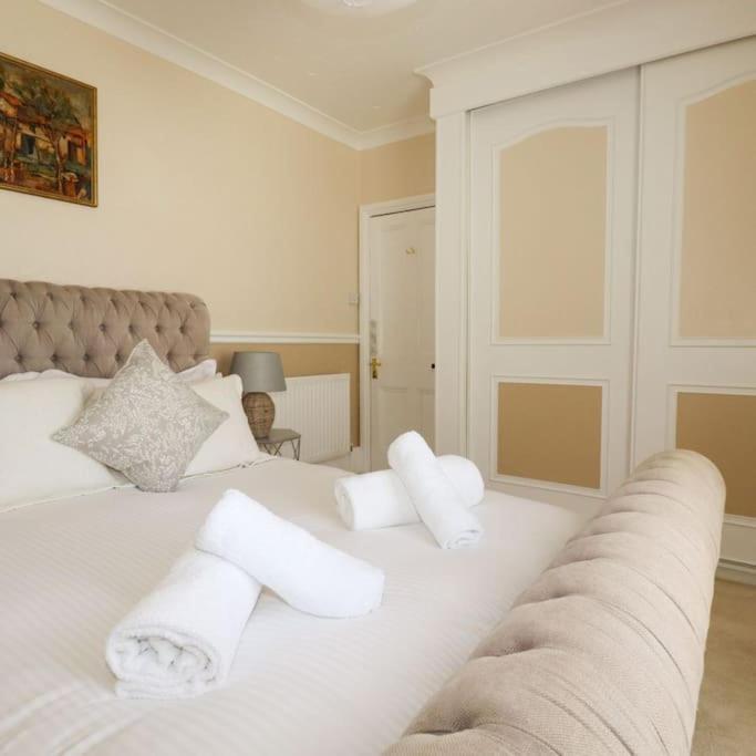 Gorgeous House In Newquay Walking Distance From Fistral Beach Extérieur photo
