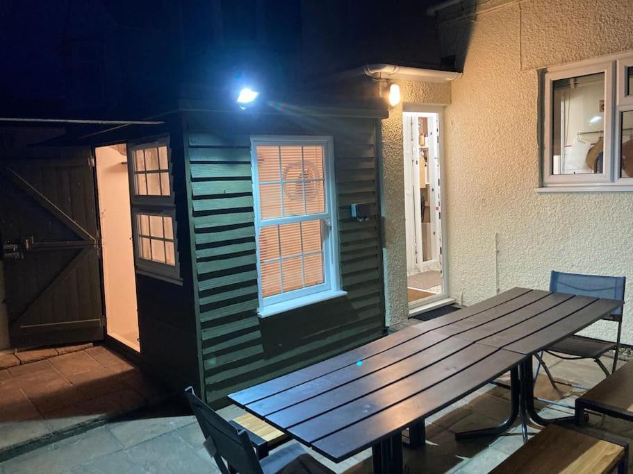 Gorgeous House In Newquay Walking Distance From Fistral Beach Extérieur photo